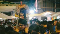 Viral Bocah Berkostum Hantu Tanpa Kepala, Aksinya Bikin Takut Sekaligus Lucu