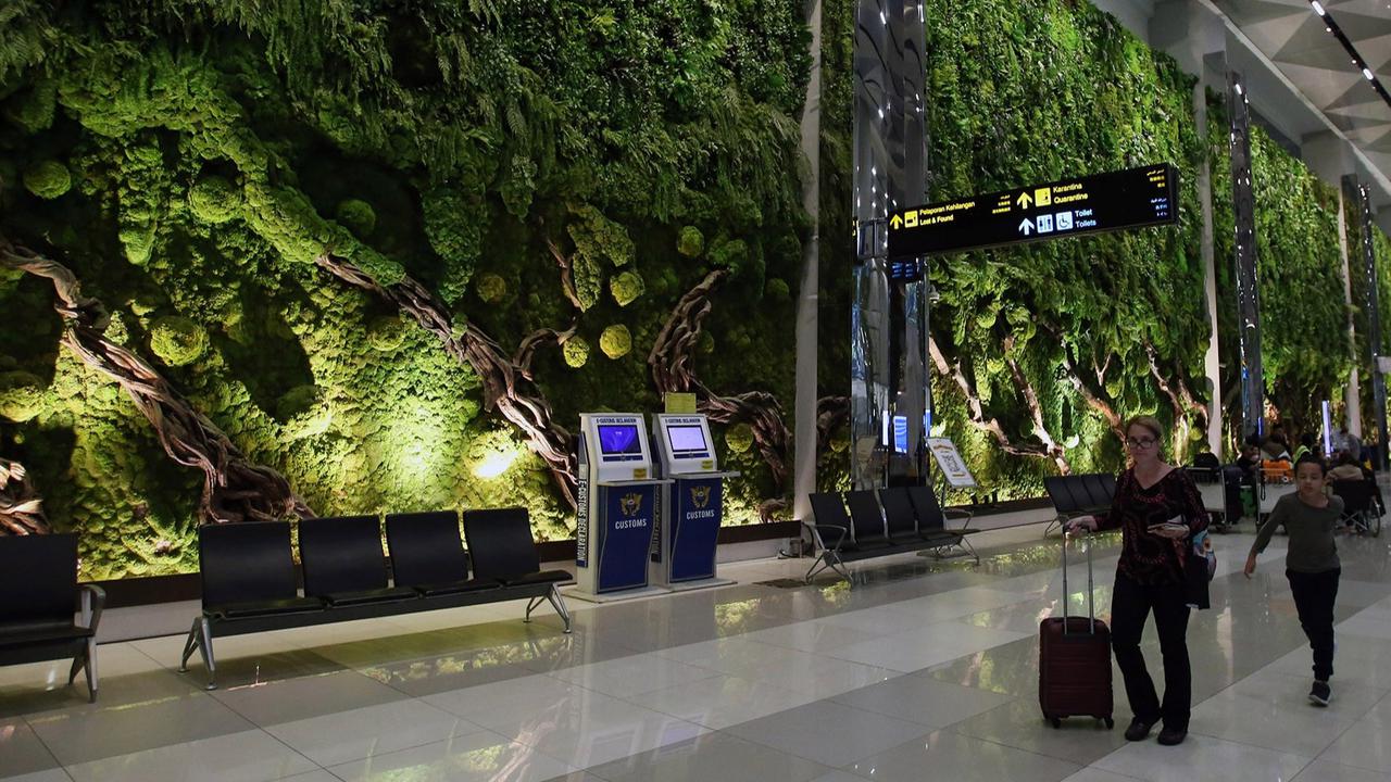 FOTO: Rimbunnya Hutan Tropis di Bandara Soekarno-Hatta
