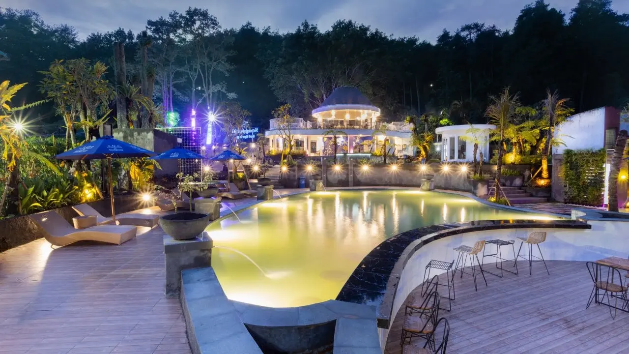 Songgoriti Hot Springs kini menjadi destinasi baru wisata Kota Batu.(Istimewa)
