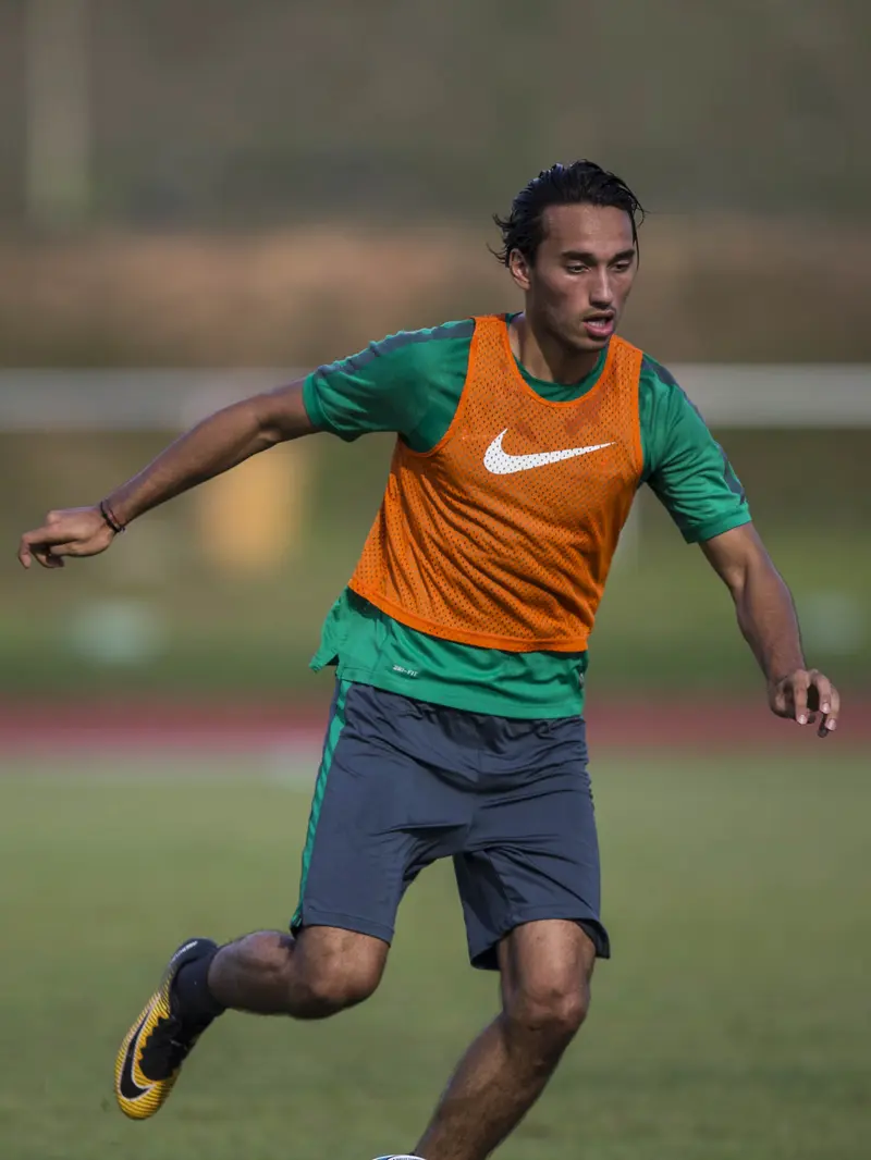 Ezra Walian