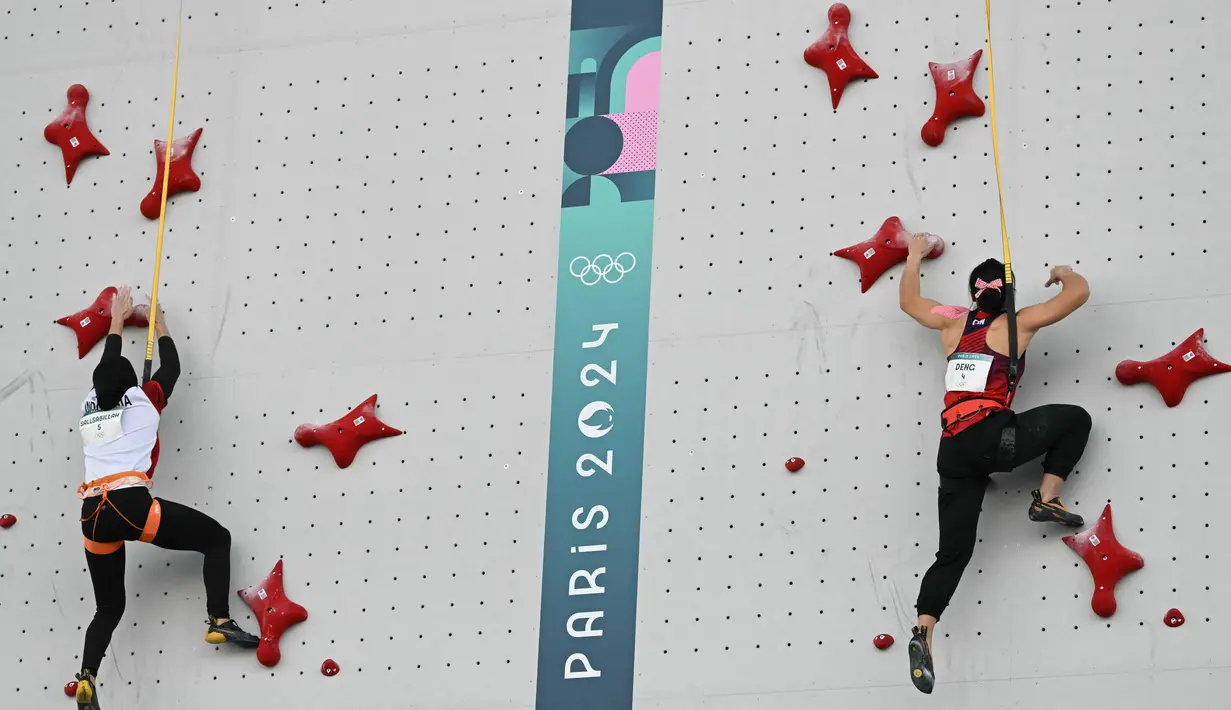 Berlaga di Le Bourget Climbing Venue, Saint-Denis, Prancis, Rajiah mengawali aksinya dengan tidak sempurna. (Fabrice COFFRINI/AFP
