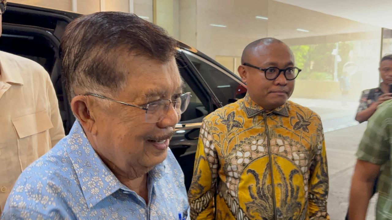 JK Datangi Gedung Bareskrim Polri, Sambil Tersenyum Sebut akan Buat Laporan