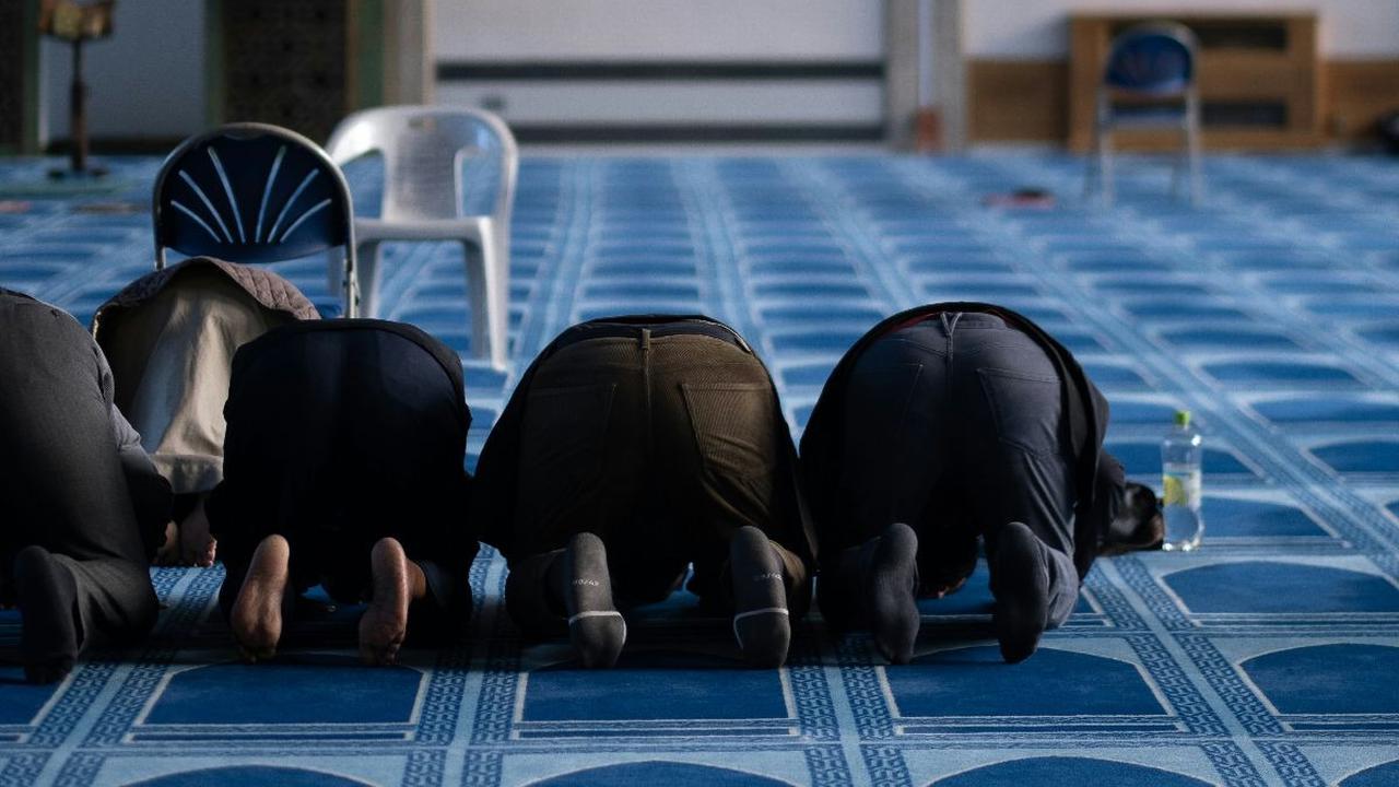 Niat Sholat Jumat Makmum<br>