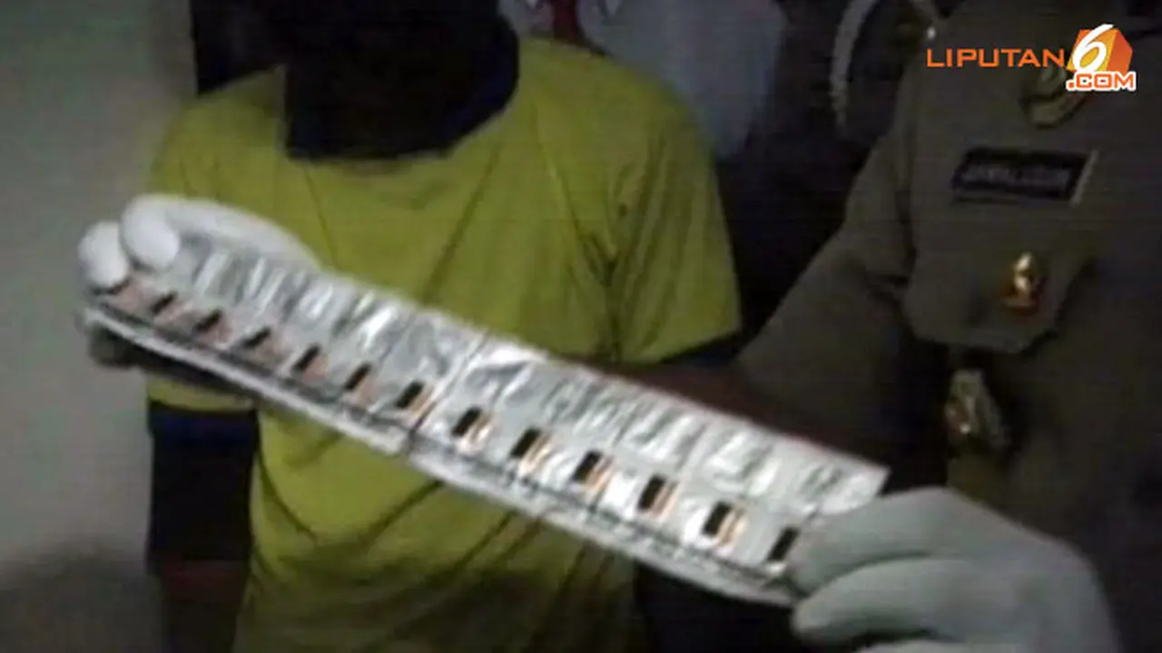 obat-ilegal-131219-a.jpg