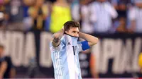 Lionel Messi kembali gagal mempersembahkan gelar juara bagi Argentina setelah kalah dari Cile di final Copa America Centenario 2016, Senin (27/6/2016) pagi WIB. (Reuters/Brad Penner-USA Today Sports)