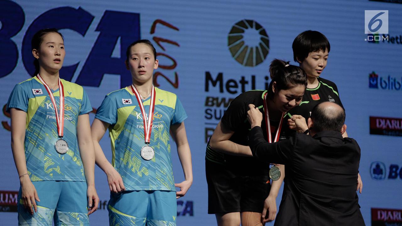 Taklukan Korea, Ganda Putri Chen Qingchen dan Jia Yifan Juara Indonesia Open 2017