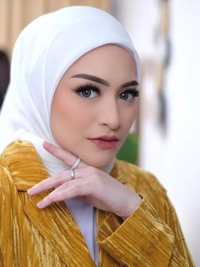 [Fimela] Nathalie Holscher