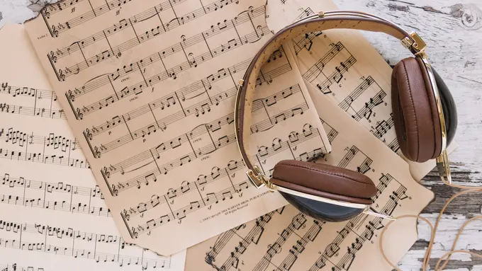 Ilustrasi partitur musik klasik/freepik.com/EyeEm