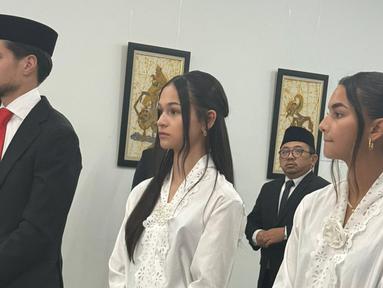 Kevin Diks dan dua pemain keturunan lainnya, Noa Leatomu dan Estella Loupatty, telah resmi menjadi Warga Negara Indonesia (WNI). (Dok PSSI)