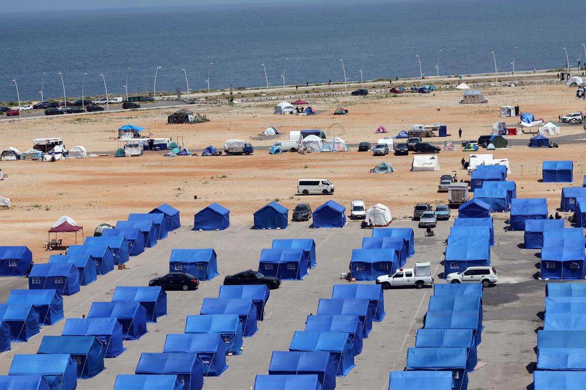 FOTO: Tenda Tenda Biru Tampung Pengungsi di Beirut