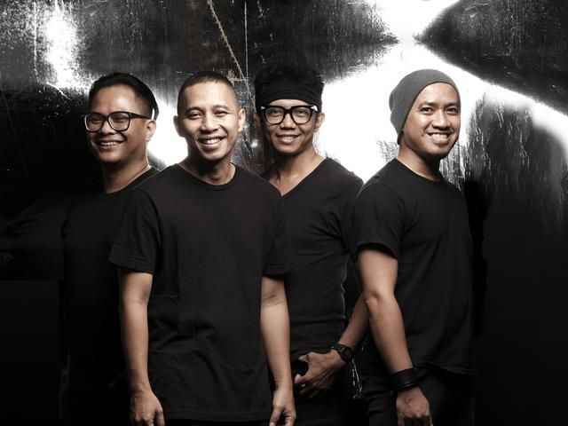 Lirik Lagu Terlatih Patah Hati The Rain Ragam Bola Com Am d hingga hati cedera serius. lirik lagu terlatih patah hati the