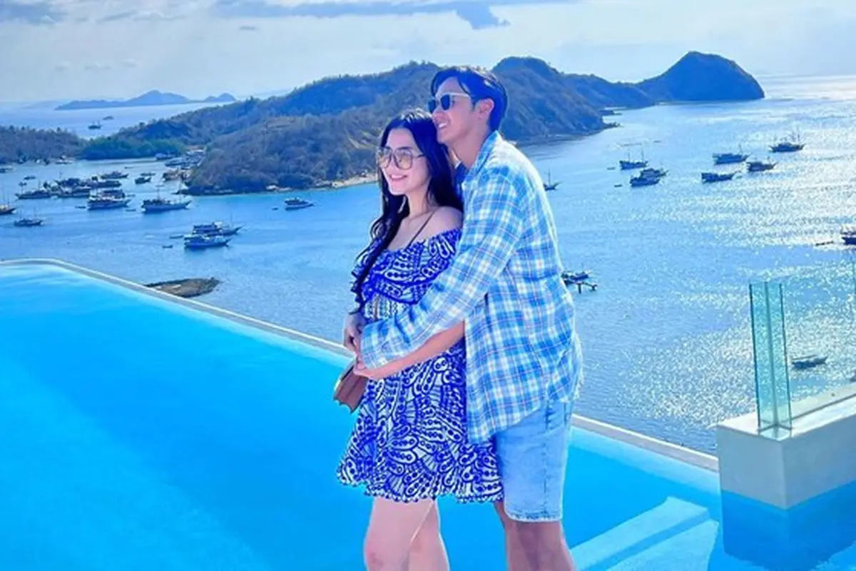 Bak Pacaran Lagi, Ini 8 Momen Felicya dan Caesar Hito Liburan Tanpa Anak