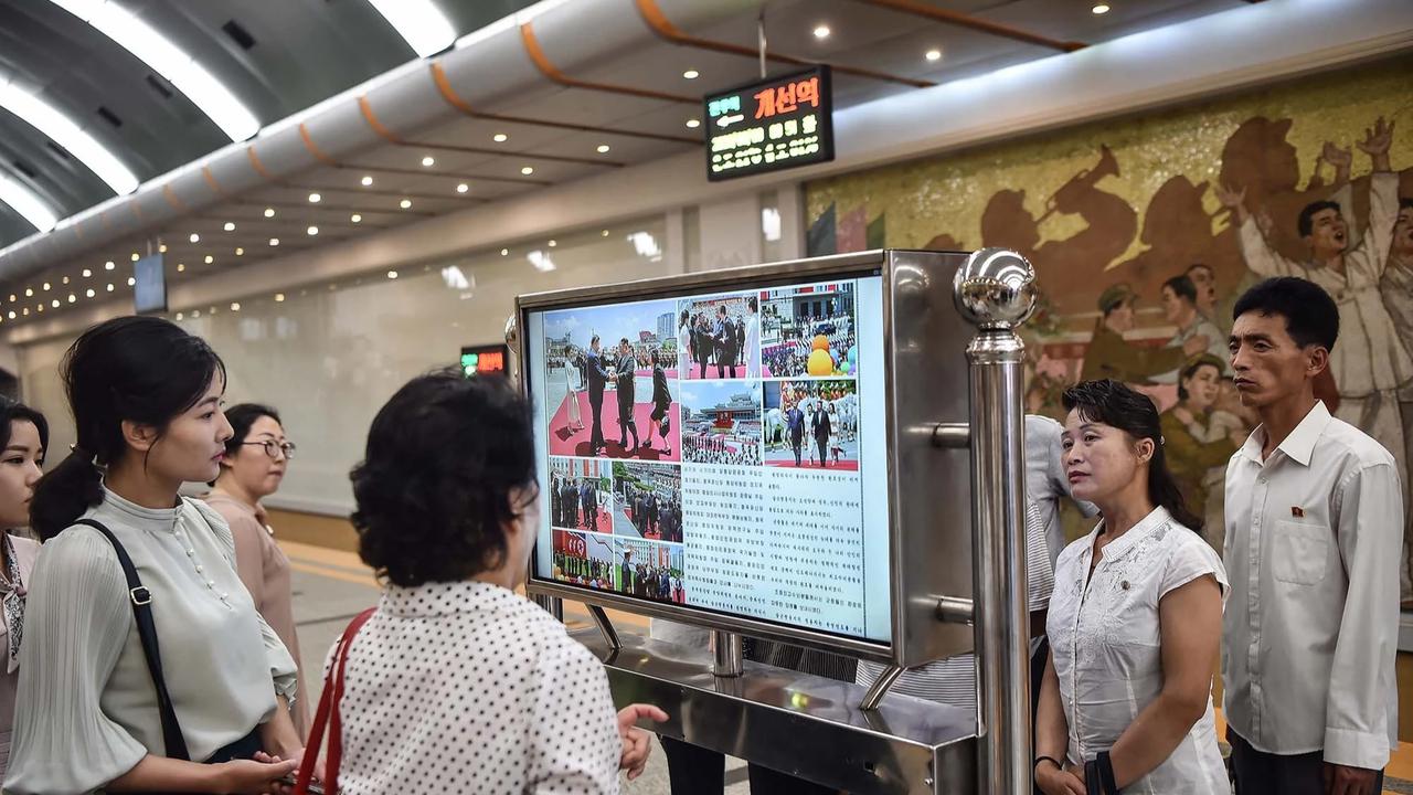 FOTO: Pyongyang Sambut Kunjungan Presiden Xi Jinping Setelah Tujuh Tahun