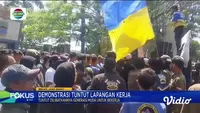 Simak berita terkini dalam Fokus Pagi (02/08) dengan beberapa topik pilihan di antaranya, Kontak Tembak di Yahukimo, Dua Anggota KKB Tewas, Puluhan Rumah Hangus Terbakar, Ricuh Turnamen Badminton, Dua Remaja Dihakimi Massa.
