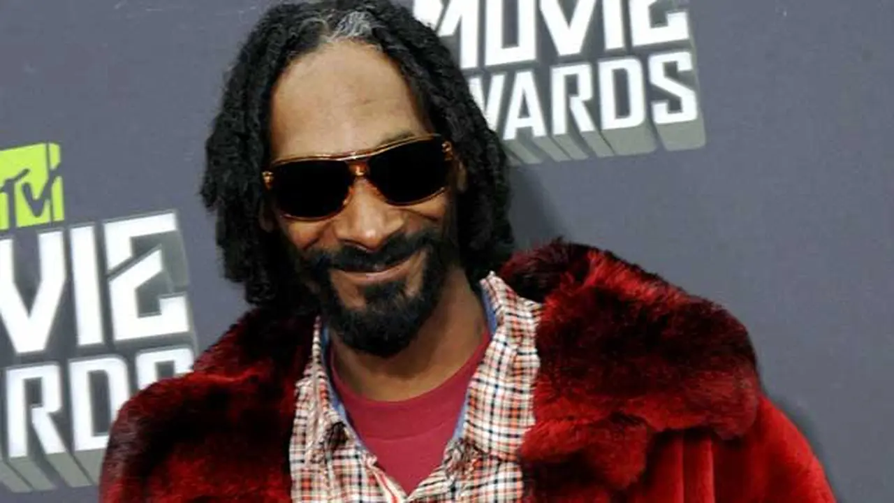 snoop-dog-131016b.jpg