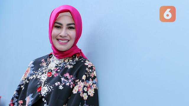 [Bintang] Kartika Putri Berhijab