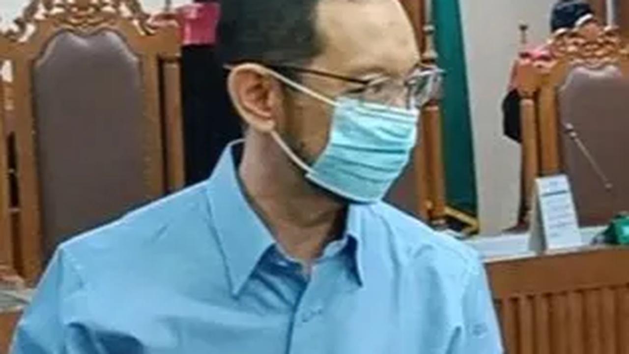 Eks Kepala Bea Cukai Andhi Pramono Terima Uang Pelicin Loloskan Barang Impor