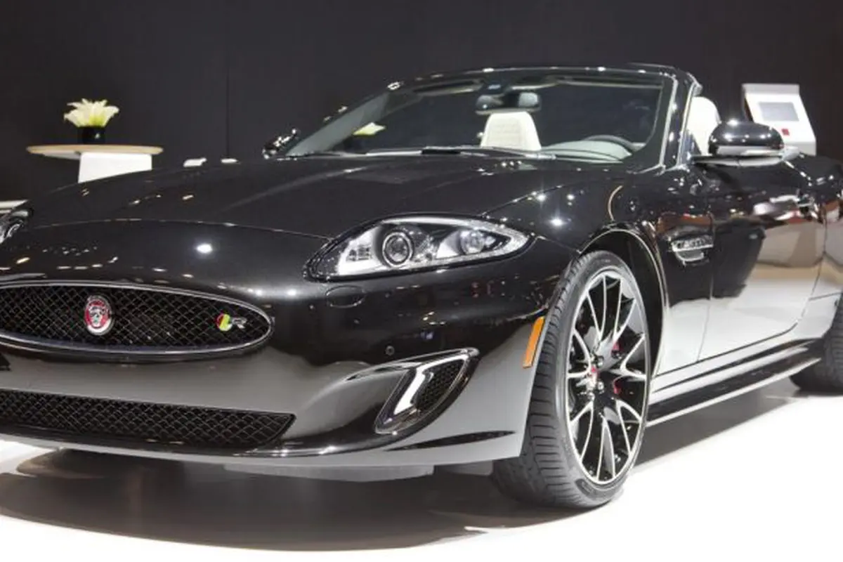 [OTO-News] Jaguar XKR Ini Hanya Diproduksi 50 Unit