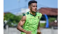 Kembali ke Tim, Ini 5 Potret Ricky Kambuaya saat Latihan Persebaya Surabaya