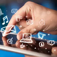 Demi kelancaran beraktivitas, masyarakat kini wajib didukung oleh benda-benda yang jumlahnya lebih dari satu item. (Via: 