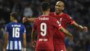 Liverpool kembali menjauh 4-1 tiga menit berselang lewat gol Roberto Firmino yang masuk menggantikan Mohamed Salah pada menit ke-66. (AFP/Miguel Riopa)
