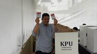 Bobby Nasution gunakan hak suara di Pilkada serentak 2024 (Reza Efendi/Liputan6.com)