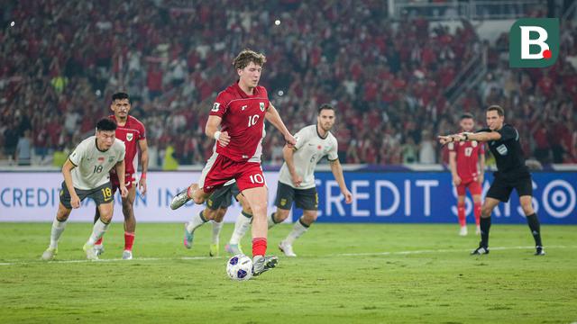 Foto: Momen Cerdas Jay Idzes Atur Penalti untuk Kemenangan Timnas Indonesia atas China di Kualifikasi Piala Dunia 2026
