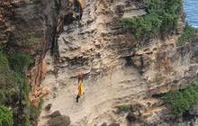 Menegangkan, Detik-Detik Evakuasi WNA Ditemukan Tewas di Bawah Tebing Uluwatu Bali