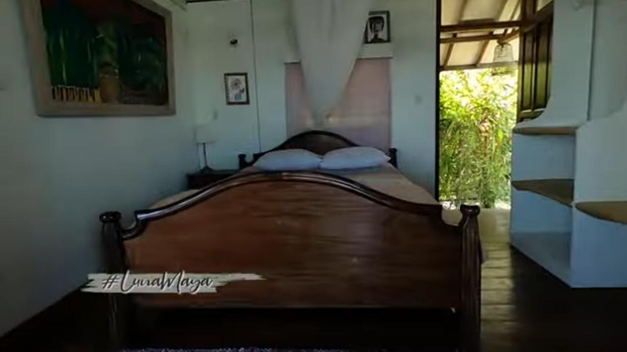 Dijuluki Juragan Tanah, 5 Potret Bungalow Desa Maya Ibu Luna Maya di Bali - Pemandangan Laut Super Cantik