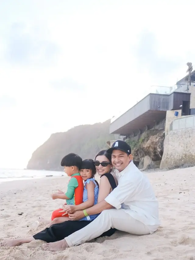 Dream Family Chelsea Olivia dan Glenn Alinskie (Instagram/@glennalinskie)