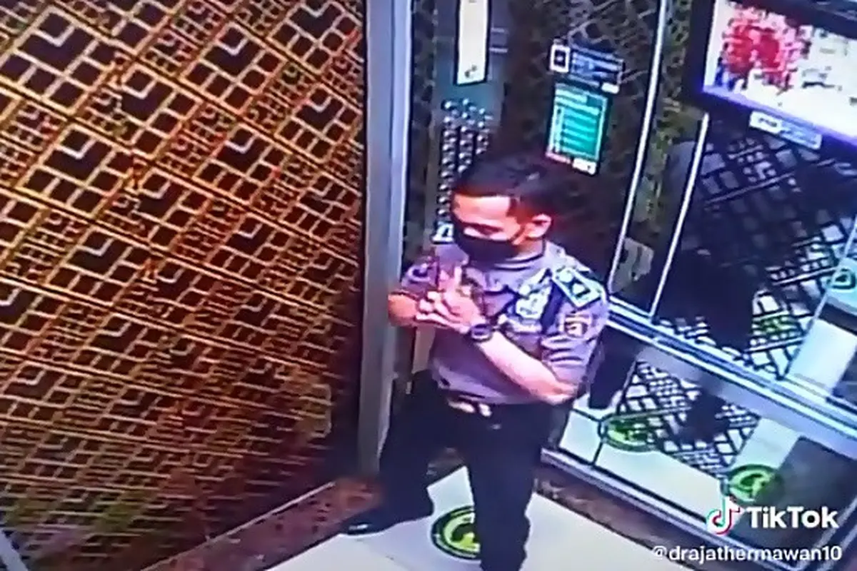 Viral Video Aksi Satpam Lakukan Jurus Seperti Naruto Ini Bikin Geleng Kepala