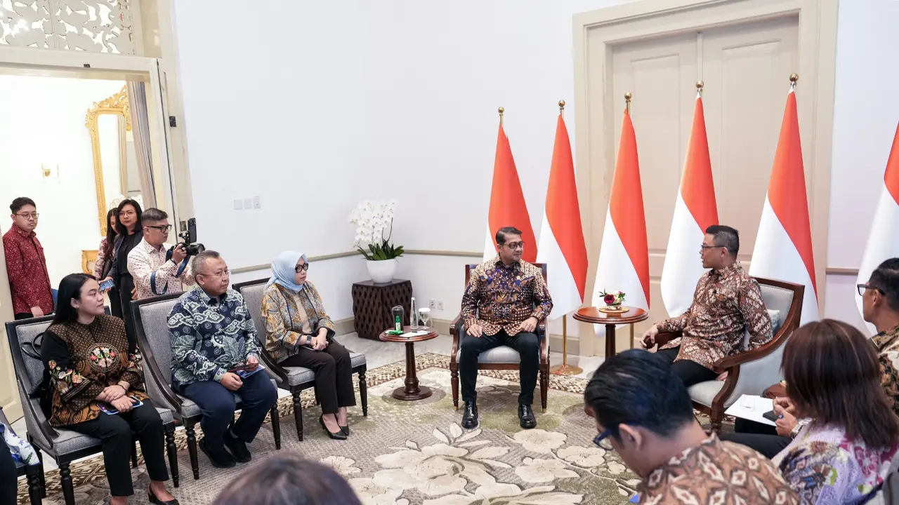 Menteri Ekraf Teuku Riefky Harsya mengatakan, ekonomi kreatif telah menjadi salah satu instrumen penting dalam diplomasi lunak atau soft power Indonesia di dunia internasional. (Dok. Kementerian Ekonomi Kreatif/Badan Ekonomi Kreatif)