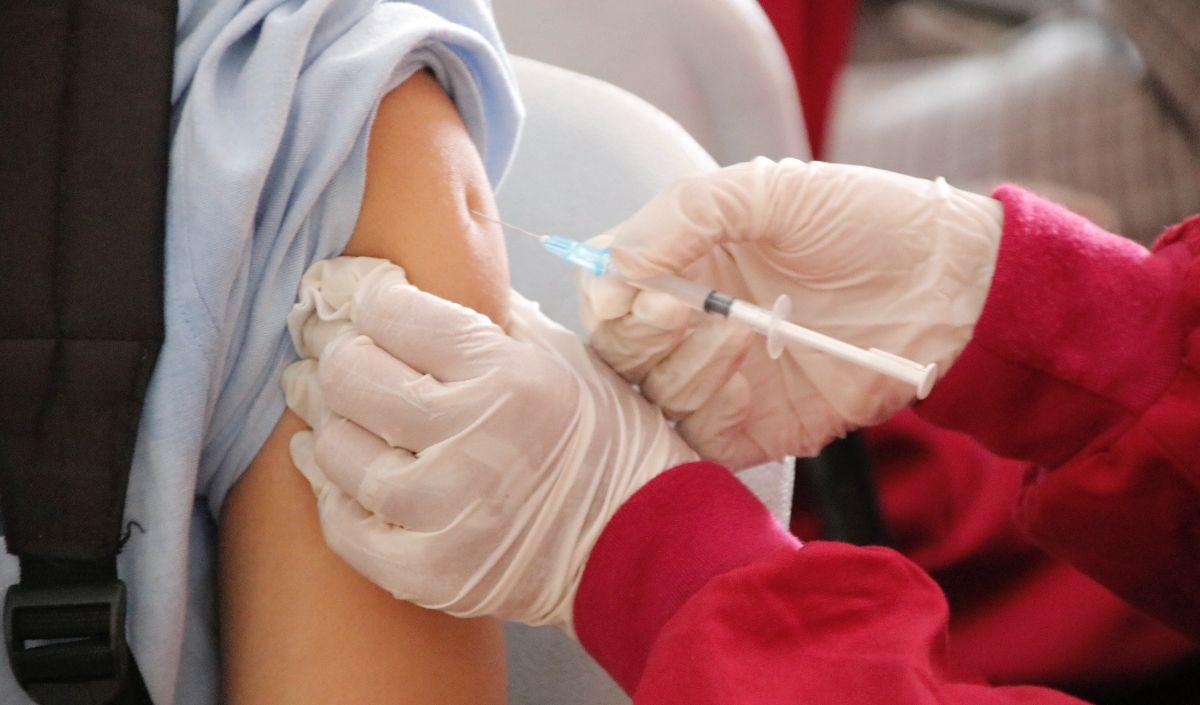 Virus tersebut dapat menyebabkan kanker serviks, vagina, vulva, anus, tenggorokan, dan penis.