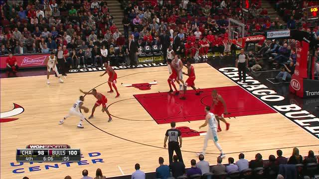 Chicago Bulls kalahkan Charlotte Hornets dengan skor 123-120.