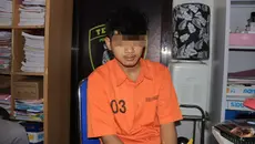 Pemuda Pringsewu Hadiahi Pacar dengan iPhone Curian