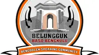 Sekelompok masyarakat melayu Kota Bengkulu bergabung membentuk komunitas untuk mempertahankan budaya berbahasa Bengkulu yang saat ini mulai ditinggalkan dalam Bencoolen Speaking Community (Liputan6.com/Yuliardi Hardjo)