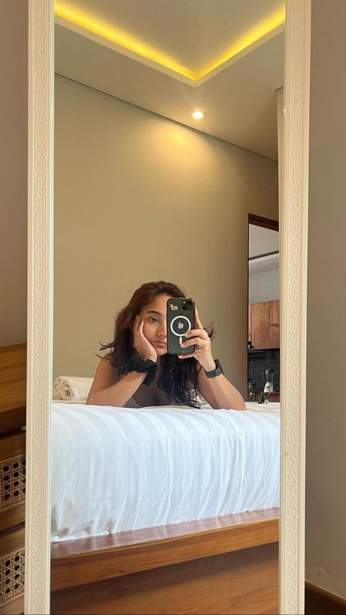 Kerap Membagikan Foto di Instagram <br>