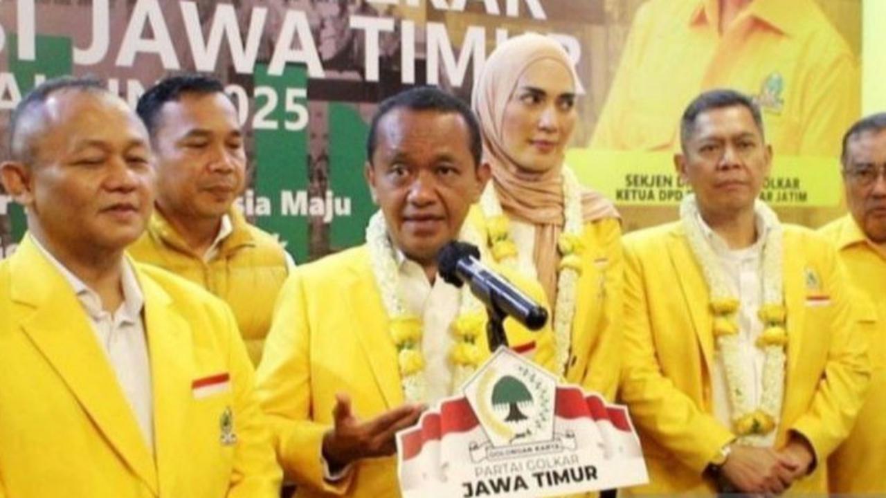 Bahlil Heran Pihak Masih Ragukan Ijazah Jokowi: Kayak Enggak Ada Isu Produktif Aja
