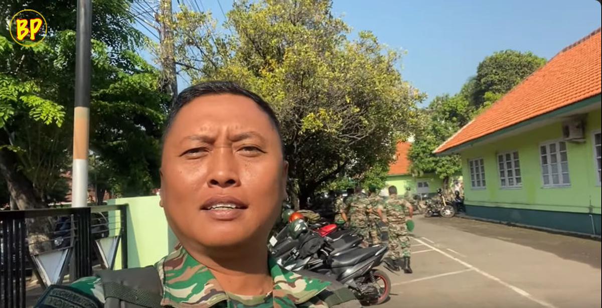 Prajurit TNI AD Ini Mengaku Baru Pertama kali ke Jakarta dan Lihat Monas