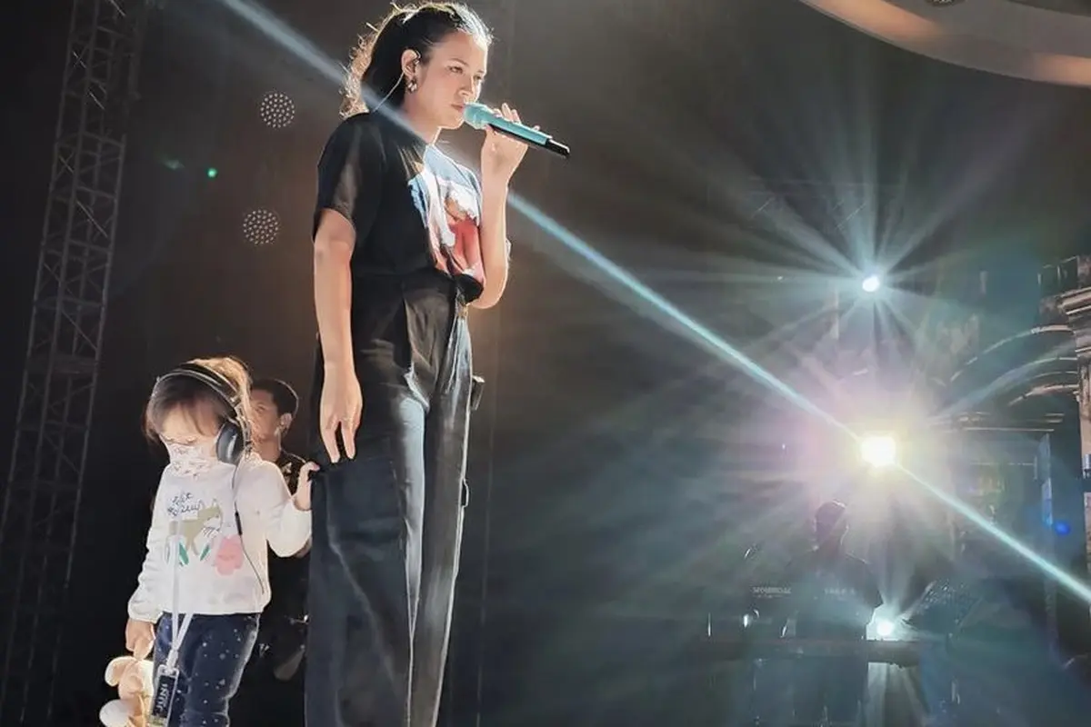 Tampilan Terbaru Zalina Anak Raisa dan Hamis Daud