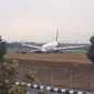 Pesawat Batik Air tergelincir di Bandara Adisutjipto, Yogyakarta. (Liputan6.com/Fathi Mahmud)