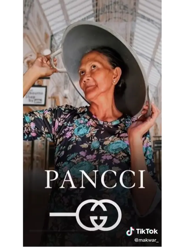 Ibu Ini Ikutan Trend Viral Ganti Pancci Model Challenge, 6 Potretnya Kocak