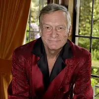 Di tahun 1953, akhirnya Hefner merealisasikan mimpinya dengan modal ang pribadinya sebesar $600 atau sekitar Rp 8 Juta. Sejak saat itu, ia terus mengembangkan majalah Playboy dengan segala pembaharuannya sesuai zaman. (AFP/Rich Schmit)