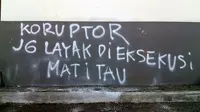 Coretan dinding eksekusi mati di Bali (Liputan6.com/Dewi Divianta)