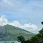 Gunung Ruang yang berada di Kabupaten Kepulauan Sitaro, Sulut.
