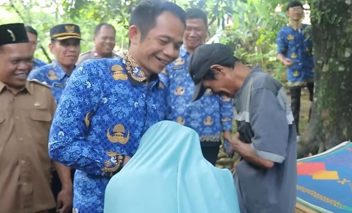 Bupati Purwakarta Ketemu Orang Tua Siswa