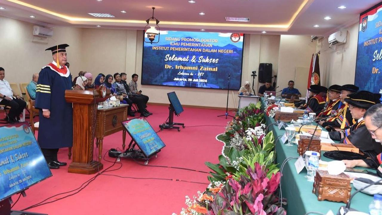 Irhamni diektahui mengambil judul disertasi 'Peran Intelijen dalam Penyelenggaraan Pemerintahan di Provinsi Daerah Khusus Ibukota Jakarta'. <br>