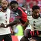 Momen Hangat! Usai Kalah dari AC Milan, Pemain MU Bergantian Hampiri Ruben Amorim