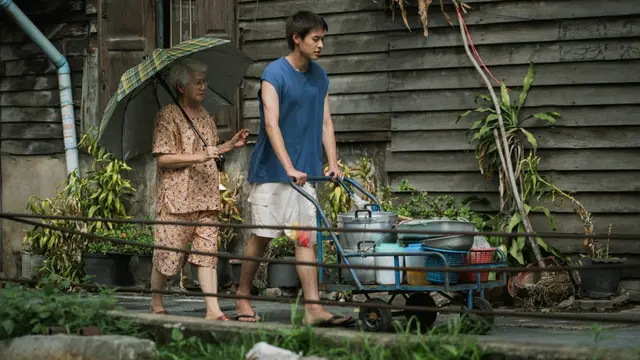 Film How to Make Millions Before Grandma Dies (Dok. KlikFilm)