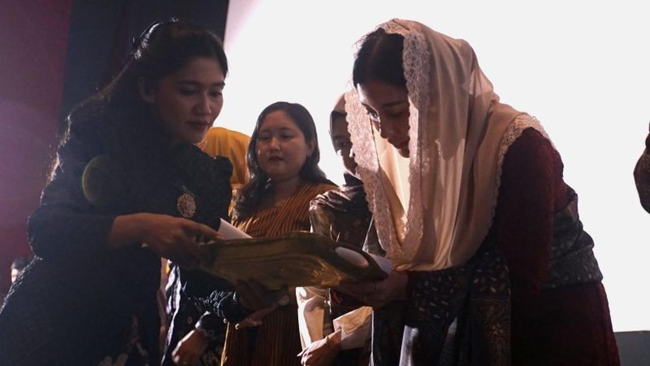 Novita Hardini Luncurkan Buku "Bising dan Hening", Inspirasi Perempuan Bangkit dan Berkarya di Trenggalek